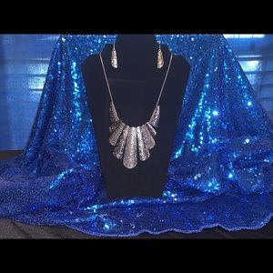 Silver Necklace with Earrings with Black Designs